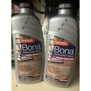 Two Pack 32 oz Bona Cleaner Hardwood Floor Machine Solution Cedar Wood Scented